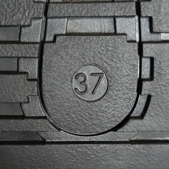 POLLINI Mesh-paneled Metallic and Fur Suede Sneakers size 37 - Picture 9 of 10